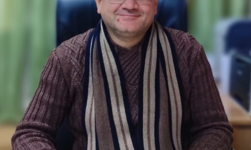 تهنئة الزميل رامي الخطيب لحصوله على درجة الماجستير